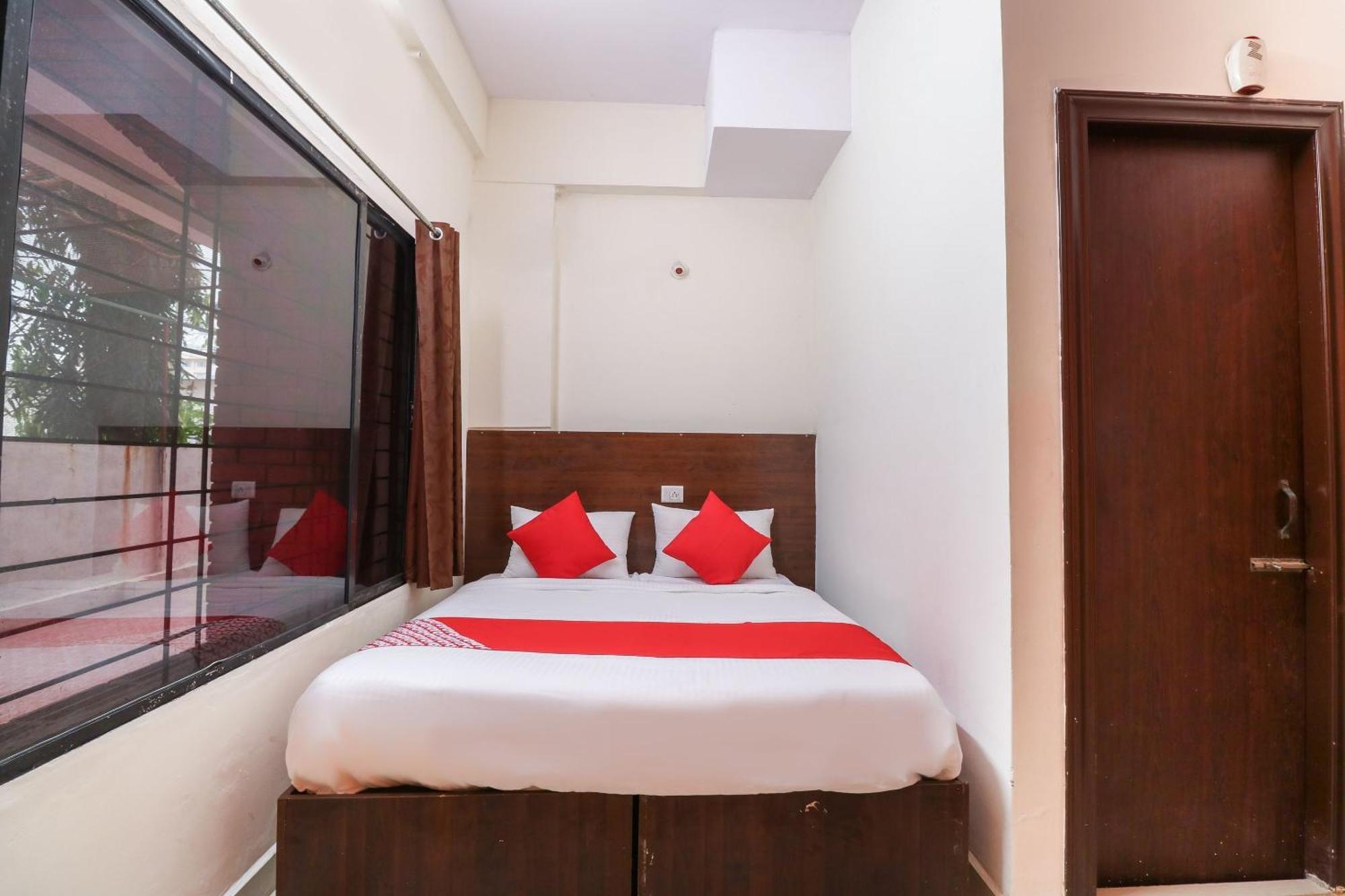 Hotel O The Royal International Hotel Bangalore Extérieur photo